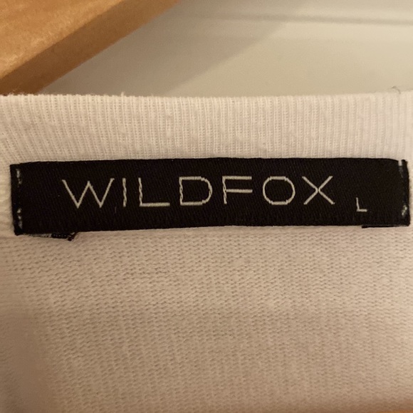 Wildfox “take me to Paris” cozy sweater - Picture 2 of 4